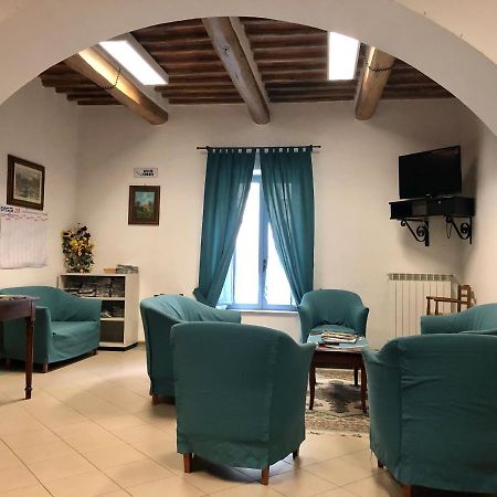 Готель Residenza Pitigliano Gens Petilia - Nuova Gestione Екстер'єр фото
